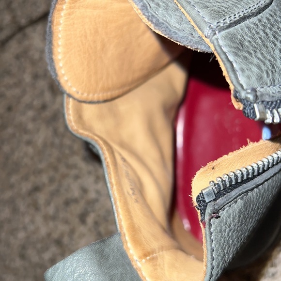 Kenneth Cole Quick Think-R Gray Leather Ankle Boots Size 12 - Picture 7 of 8